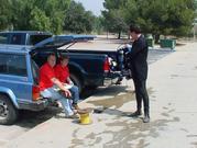 Tom Carr dresses down after practice LP 2003